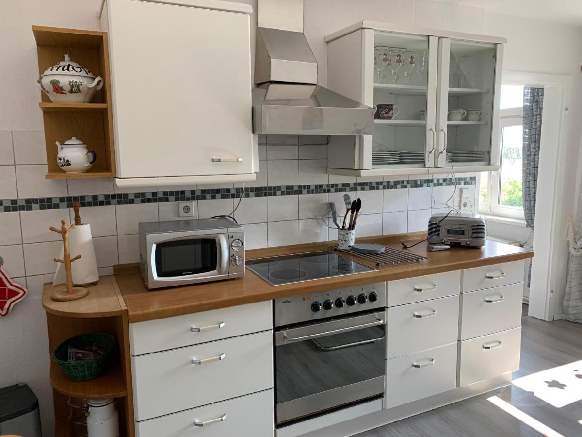 Vierseitenhof Hasenfelde - Ferienwohnung Feldblick Steinhofel Bagian luar foto